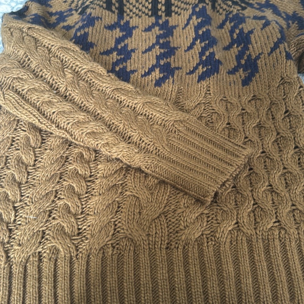 John + Jenn sweater from Evereve - Picture 5 of 6
